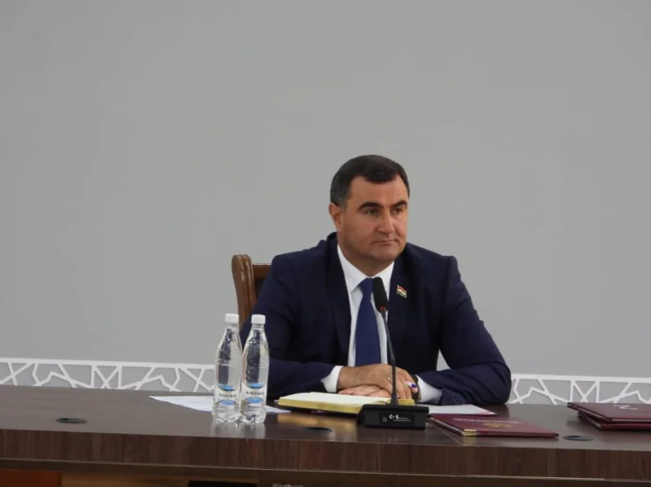 ВМКБ. Омодагӣ ба таҷлили арзандаи Рӯзи Ваҳдати миллӣ