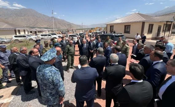 Боздиди кории Файзалӣ Идизода аз ноҳияҳои Рашту Тоҷикобод