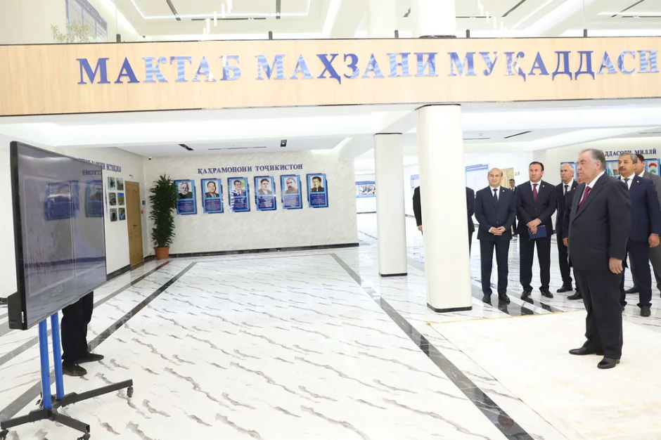Ифтитоҳи маҷозии кӯдакистони №11 ва 8,5 км роҳ дар деҳаи Пушинги ноҳияи Данғара