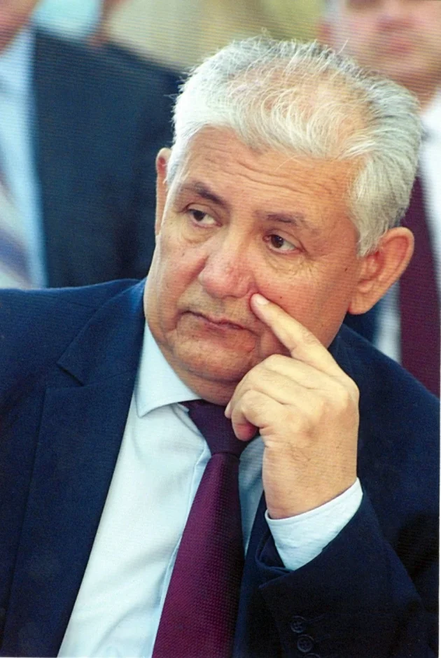 Шоире аз шаҳри сапедорон