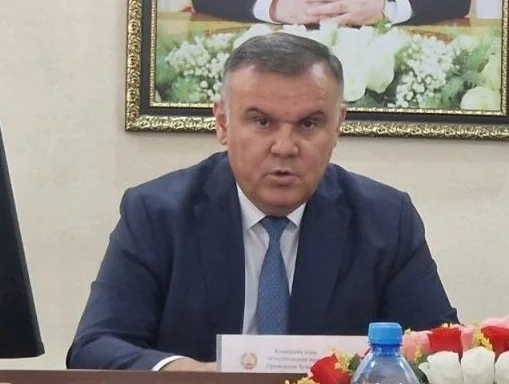 КОА аз чӣ нигарон аст?