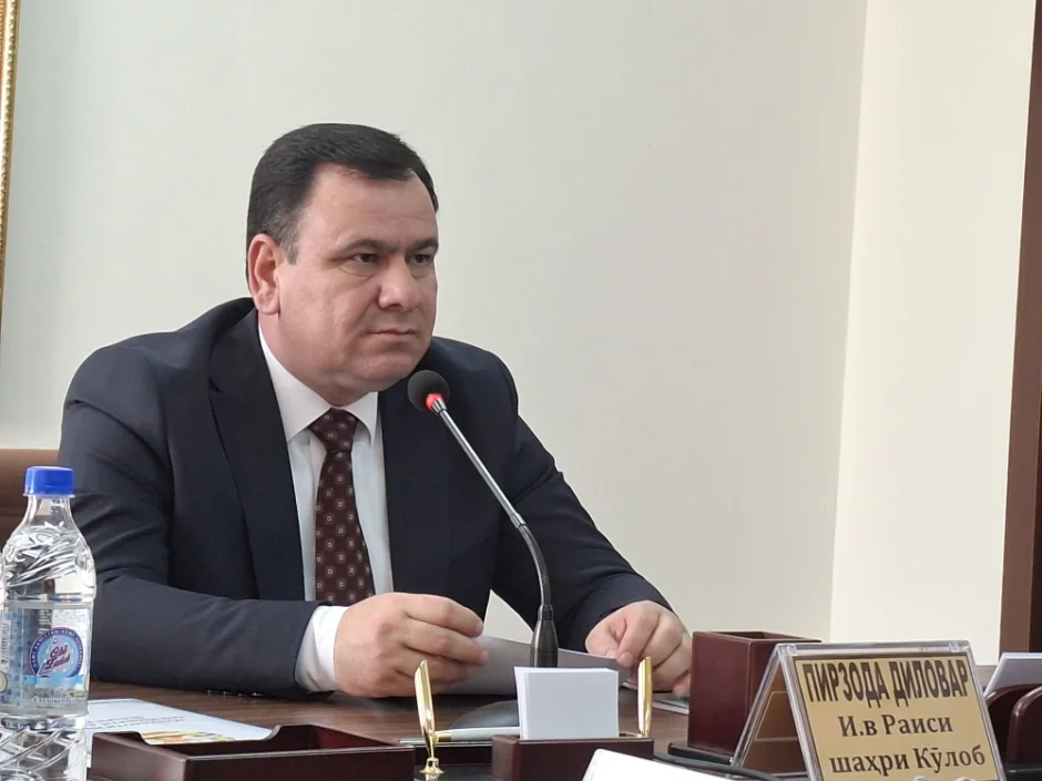 Вусъати эъмори иншооти ҷашнӣ дар Кӯлоб