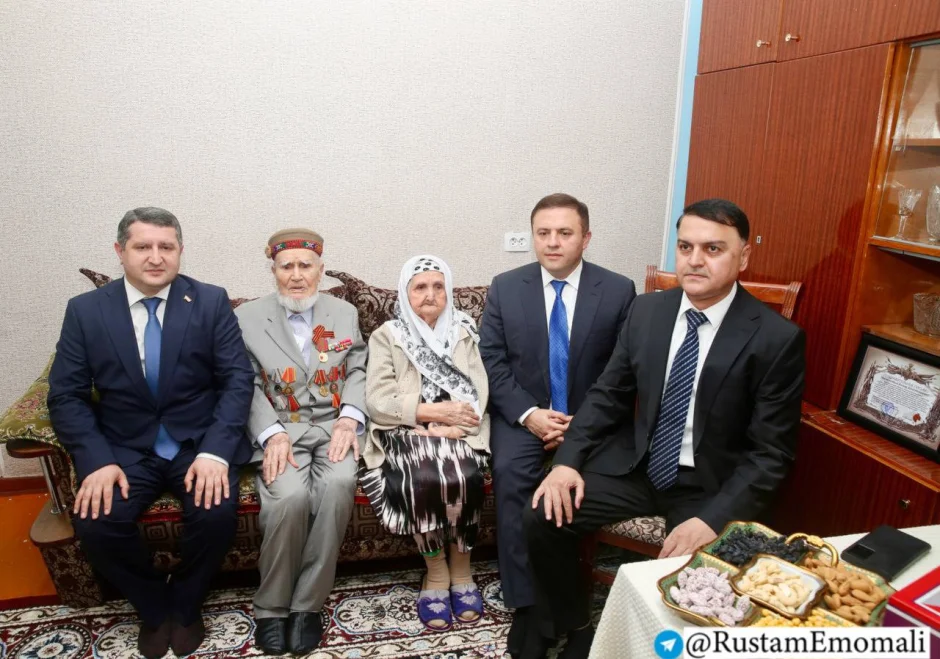 Аёдату қадрдонии иштирокчии ҶБВ дар Душанбе